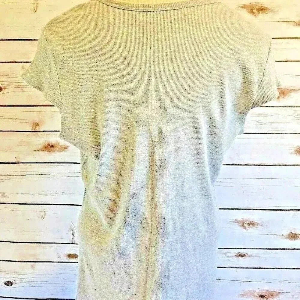 ONE CLOTHING Women Short Sleeve Pull Over V-Neck Studs Gray Shirt Top Size M - Picture 8 of 12